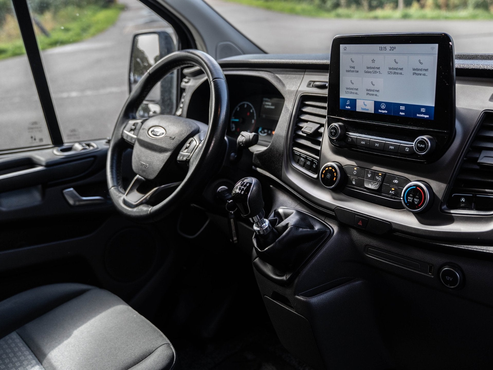 Foto 2 van Ford Transit Custom 300 2.0 TDCI L2H2 Trail | APPLE CARPLAY
