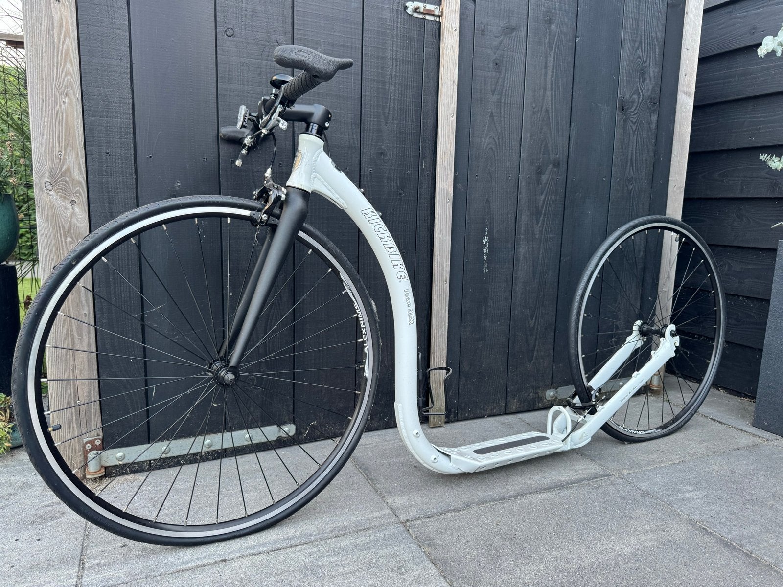 Kickbike Race Max - Zo goed als nieuw, Ophalen, Zo goed als nieuw, Kickbike