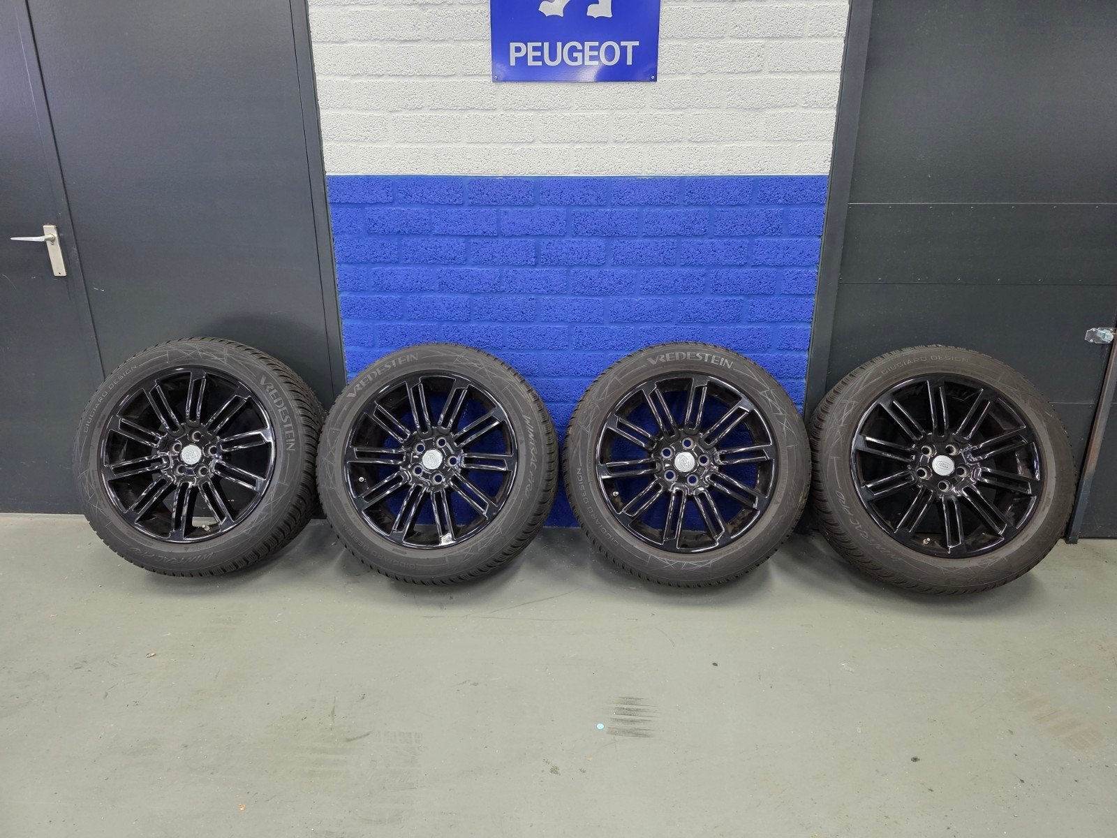 Land Rover Discovery W-banden + Velgen 255/50/20 incl. TPMS, Ophalen, Gebruikt, 255 mm, Banden en Velgen