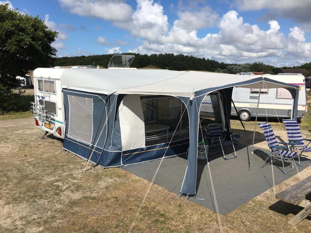 Knaus eifelland holiday 500 caravan stapelbedden 5 persoons, Rondzit, 6 tot 7 meter, Kachel, Tot en met 5