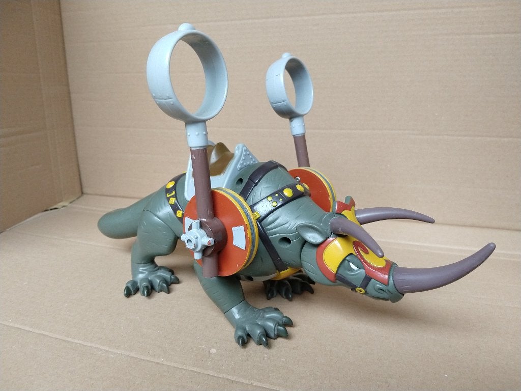 Avatar the Last Airbender; Fire attack Rhino - Mattel 2005, Ophalen of Verzenden, Zo goed als nieuw
