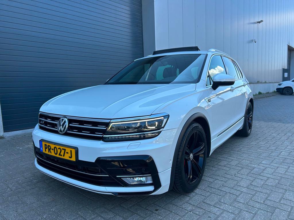 Volkswagen Tiguan 2.0 TDI 4Motion Highline R AUT PANO, Gebruikt, 2500 kg, Wit, Leder