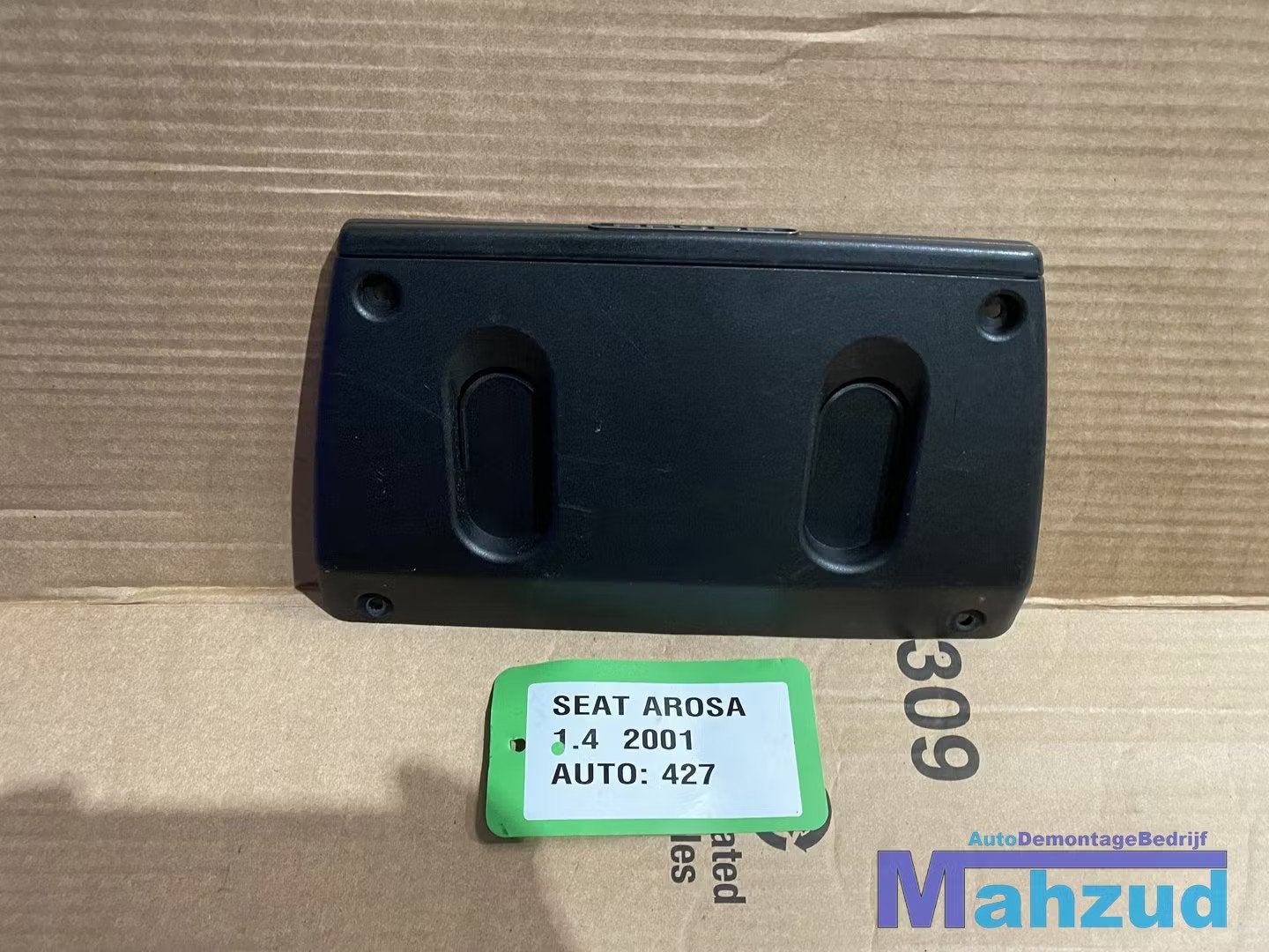 SEAT AROSA middenconsole arosa logo afdekkap 1997-2004, Gebruikt, Autovia A-2, Km 585 585
08760  Martorell, ES, Ophalen of Verzenden