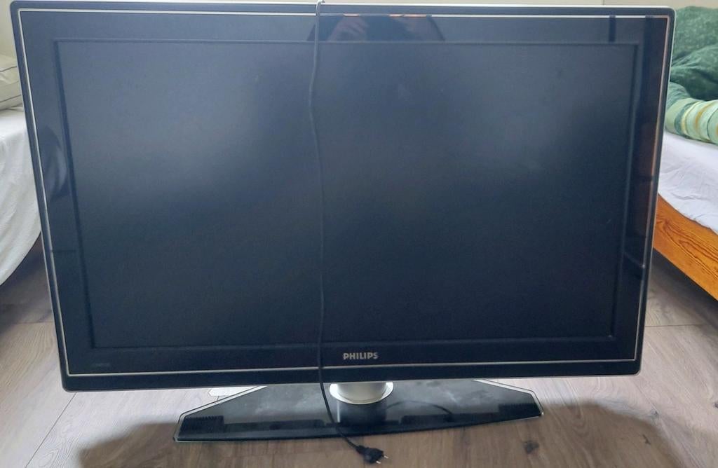 Philips Cineos LCD-televisie defect. Tv kraakt.., Audio, Tv en Foto, Televisies, Ophalen, 100 cm of meer, 50 Hz, Philips