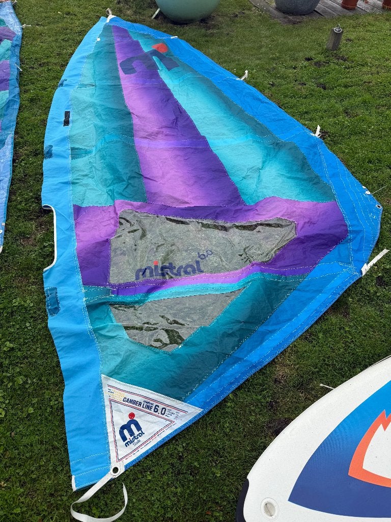 Foto 5 van 2 x Mistral Maui windsurfplank – complete set