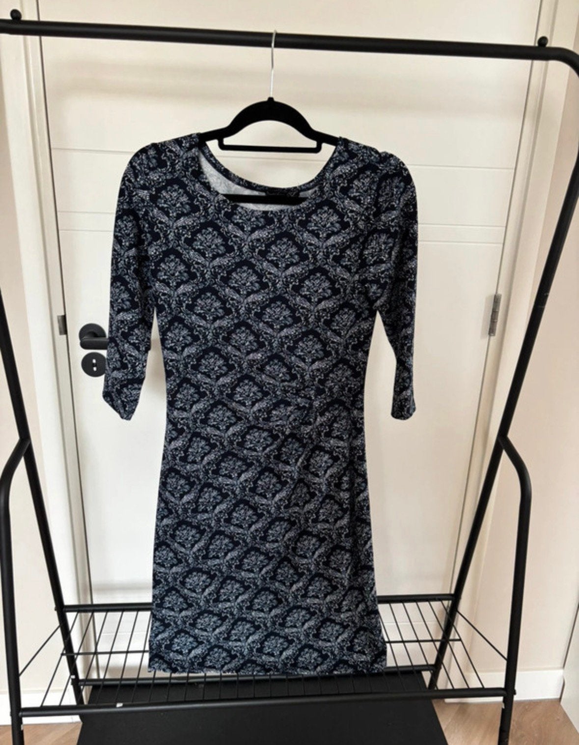 Super mooie Smashed Lemon jurk barok print maat S, Kleding | Dames, Ophalen of Verzenden, Zo goed als nieuw, Blauw, Knielengte