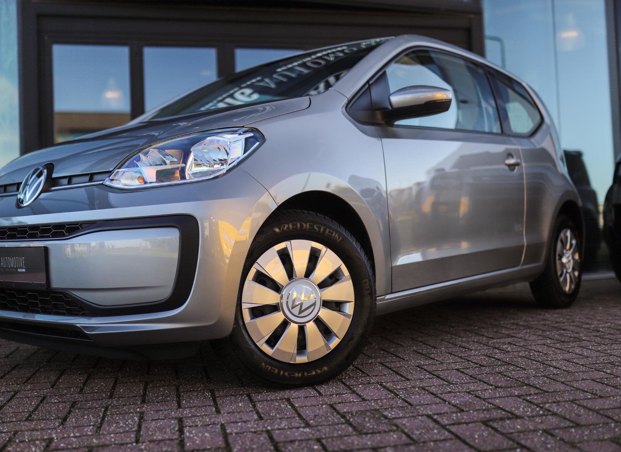 Volkswagen Up! 1.0 | BTW | Bluetooth | Airco, Stof, Gebruikt, 4 stoelen, Bedrijf