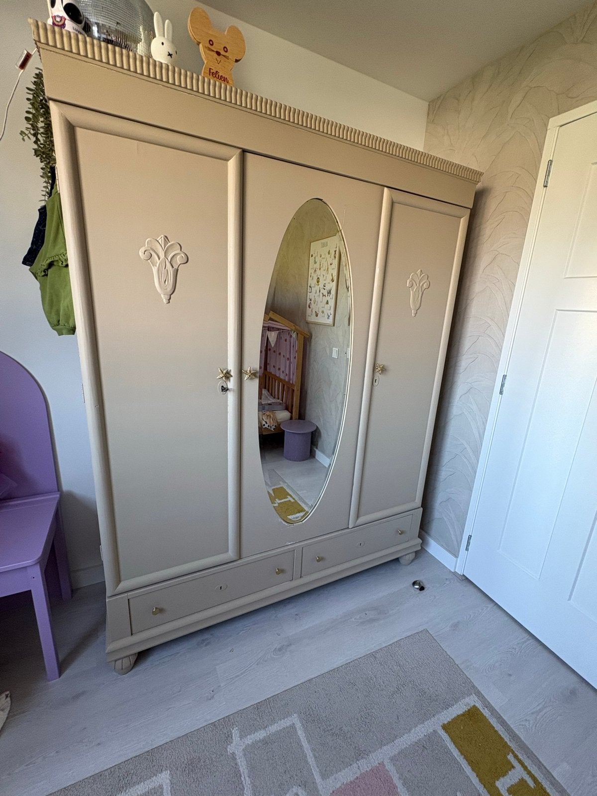 Vintage kledingkast met spiegel en lades, Huis en Inrichting, Ophalen, Gebruikt, 100 tot 150 cm, Met lade(s)