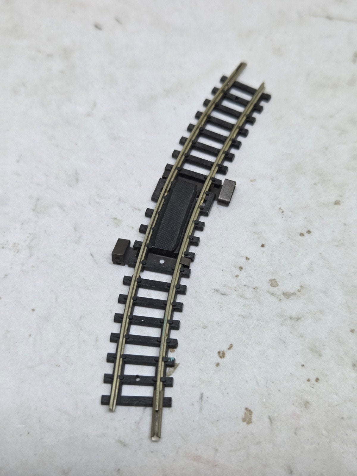 Minitrix 4972 Aansluitrail met aansluitklemmen, Ophalen of Verzenden, Gebruikt, Rails, Overige merken