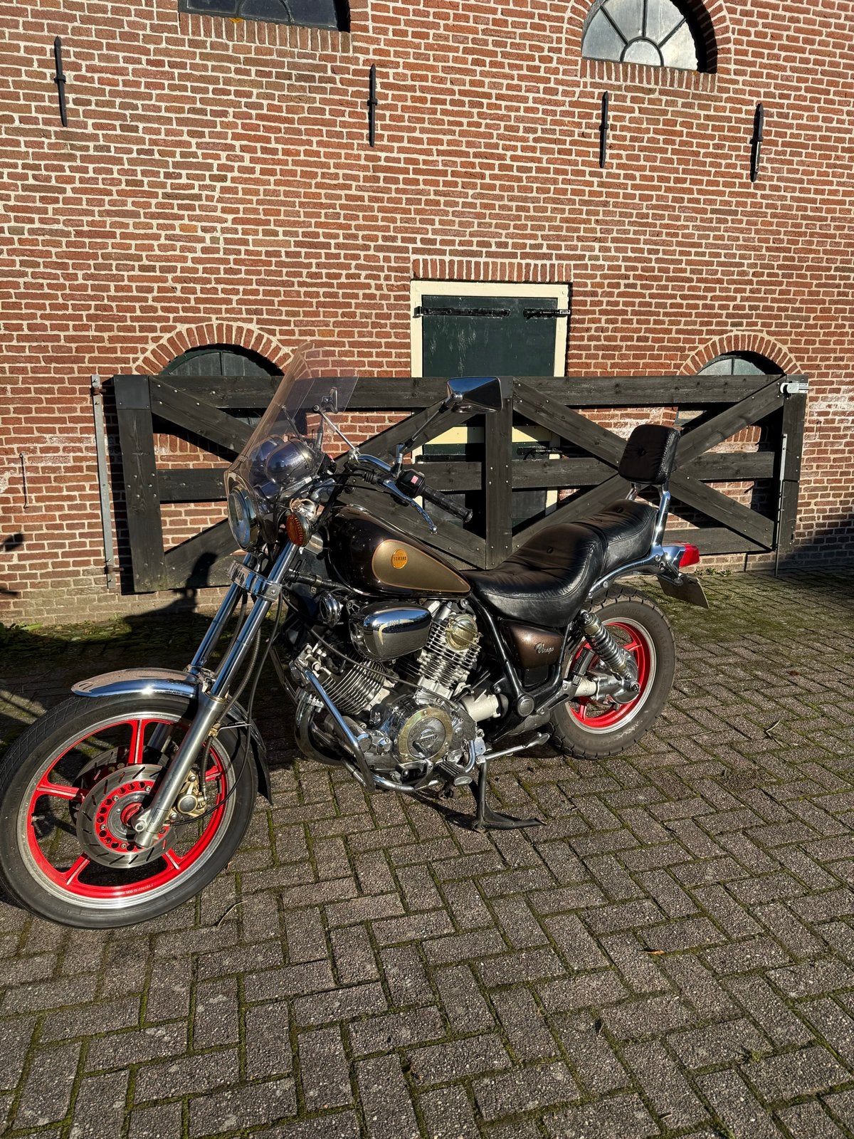 Yamaha XV 1000 Virago Gold Edition, Cardan-aandrijving, 2 cilinders, Gebruikt, Particulier