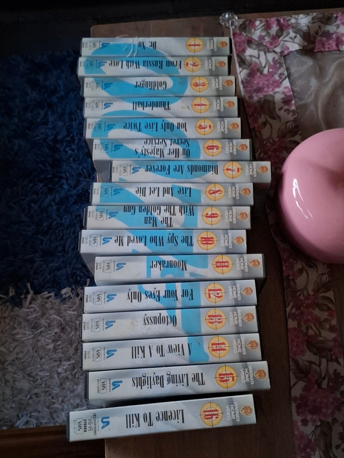 Jamesbond 16 video banden, Cd's en Dvd's, VHS | Film, Alle leeftijden, Ophalen of Verzenden, Gebruikt