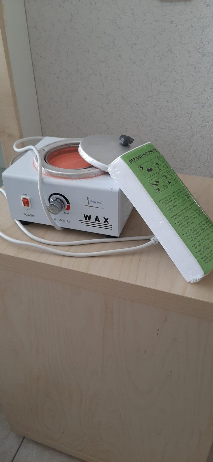 MegaPoint Waxverwarmer met wax en ontharingsstrips, Ophalen of Verzenden, Zo goed als nieuw