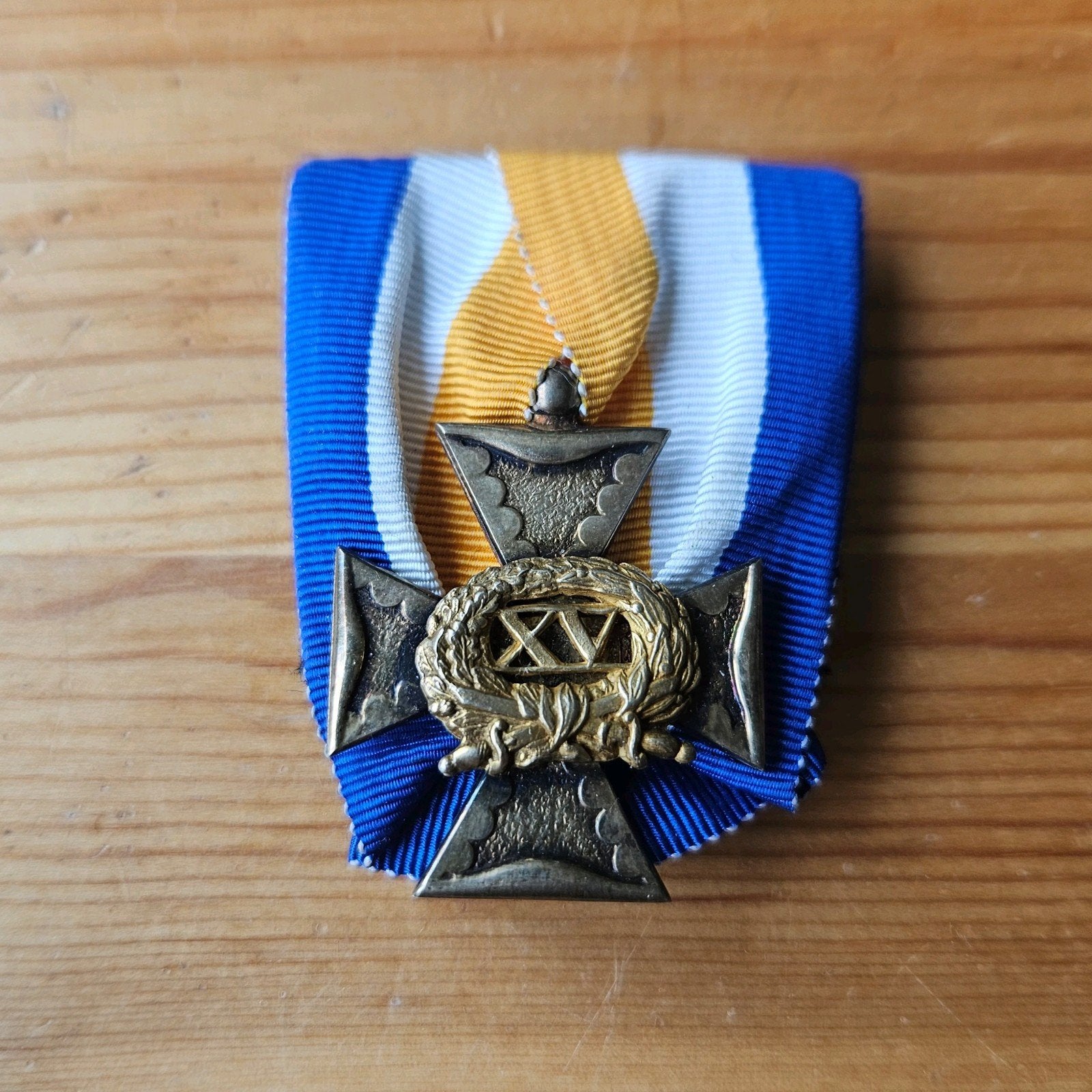 Officierskruis 15 jaar trouwe dienst., Verzamelen, Ophalen of Verzenden, Landmacht, Nederland, Embleem of Badge