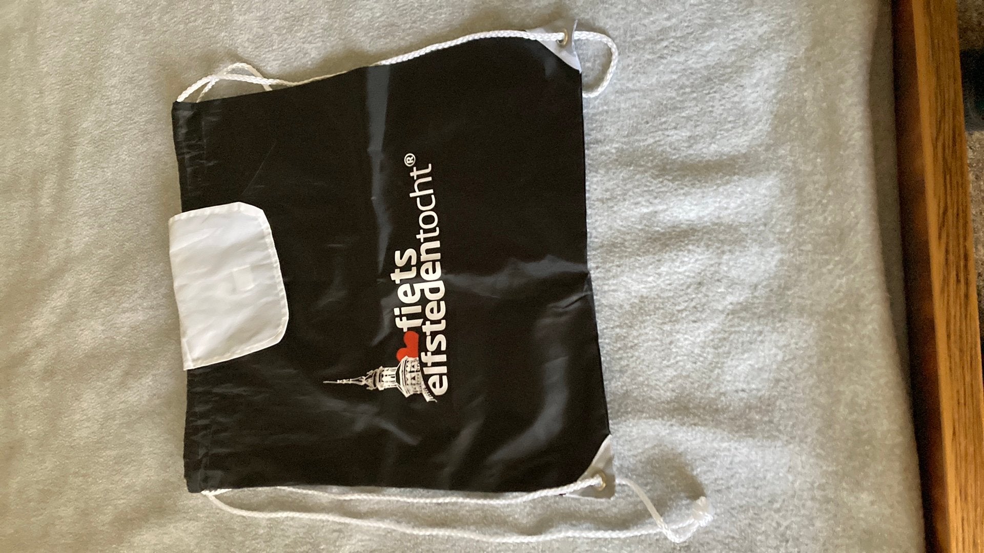 Rugtasje fiets Elfstedentocht polyester, Overige merken, 40 cm of meer, Nieuw, Ophalen of Verzenden