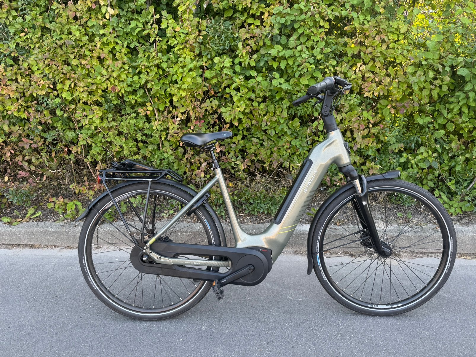 STELLA LIVORNO elektrische fiets (bosch performance), Fietsen en Brommers, Elektrische fietsen, Zo goed als nieuw, 51 tot 55 cm