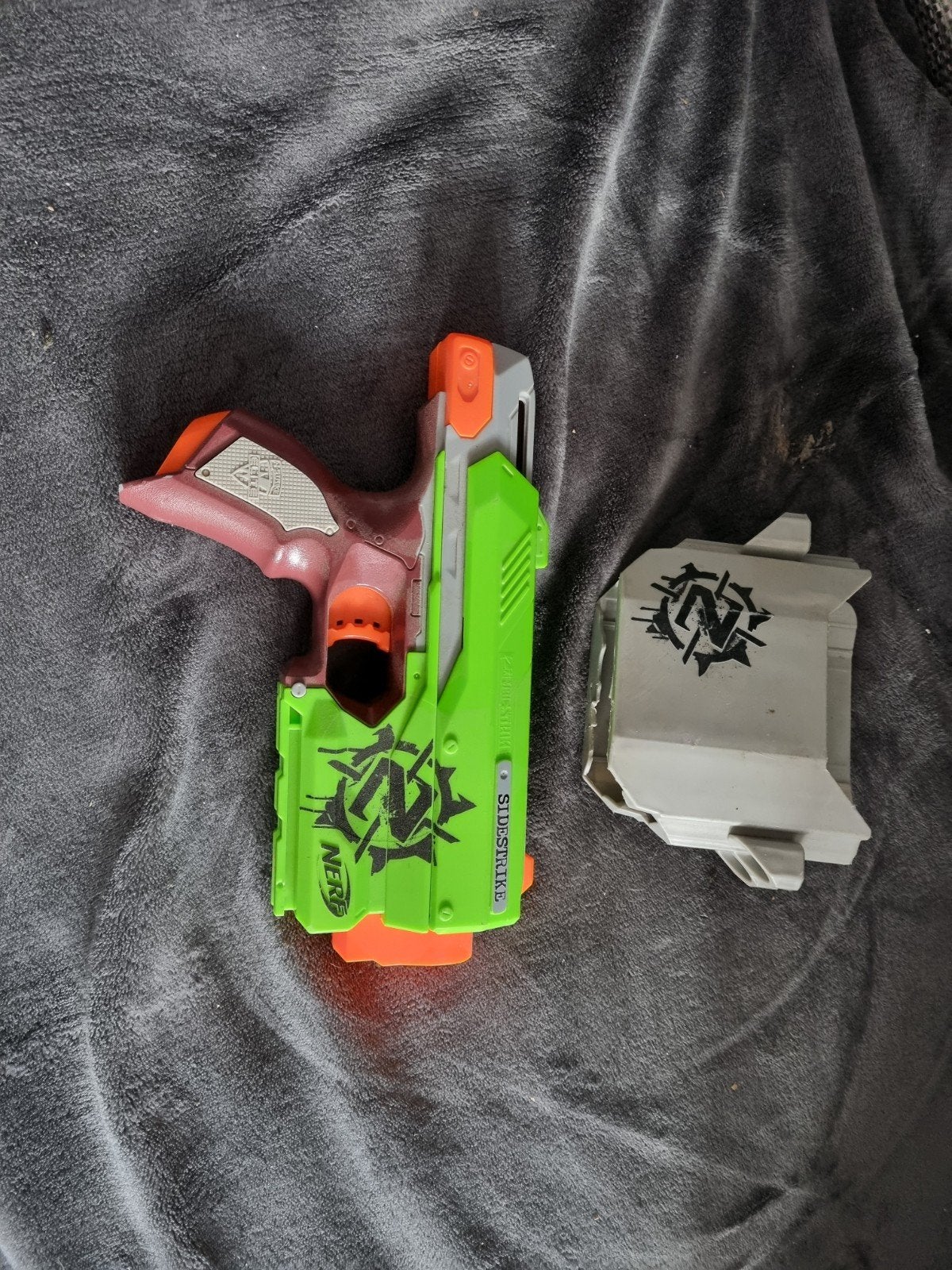 Nerf N-Strike Sidestrike Blaster met Holster, Ophalen of Verzenden, Gebruikt, Jongen of Meisje