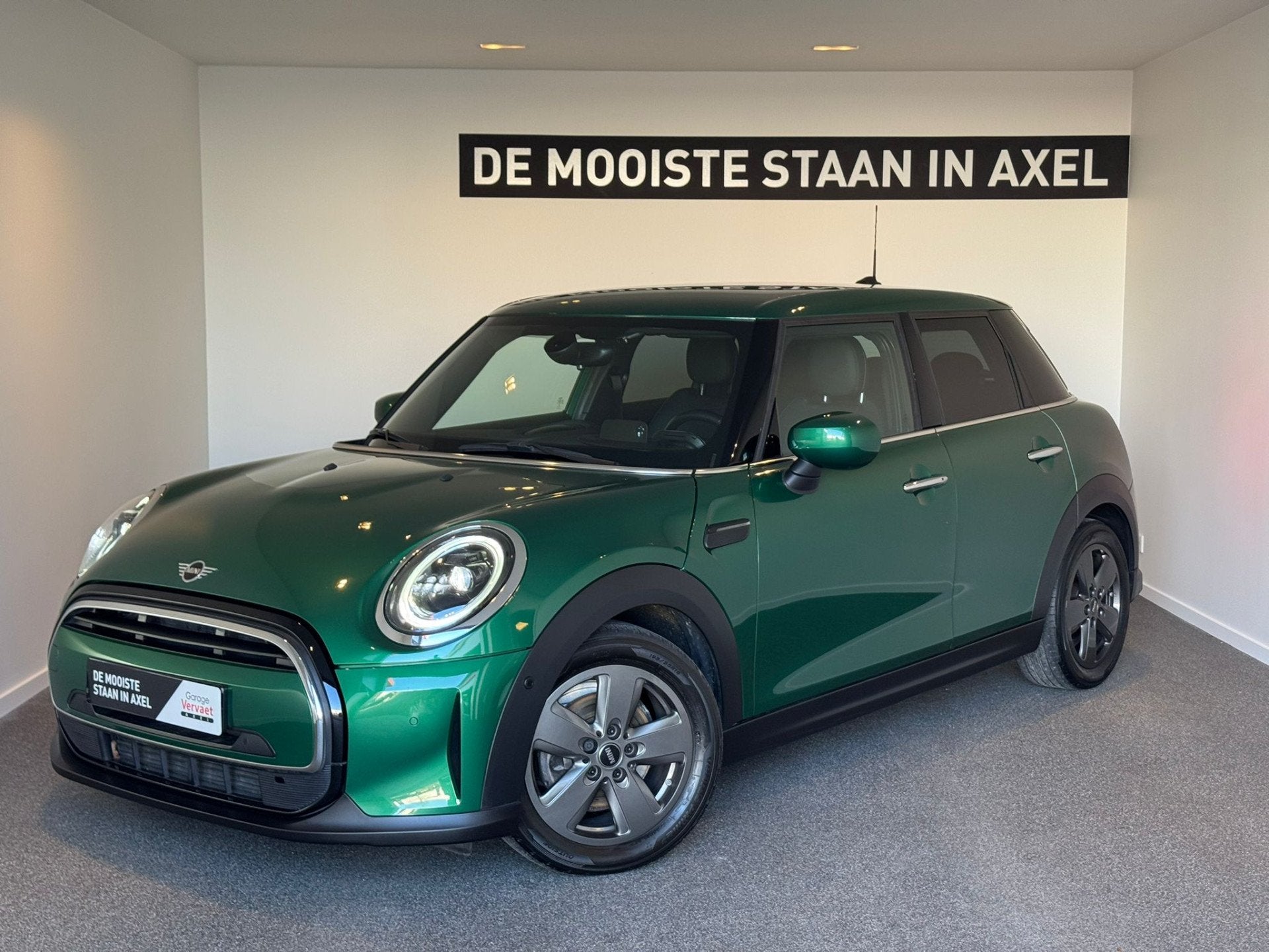 MINI Mini 1.5 One Business Edition (bj 2021), Auto's, Mini, Te koop, One, ABS, Achteruitrijcamera, Airbags, Airconditioning, Alarm