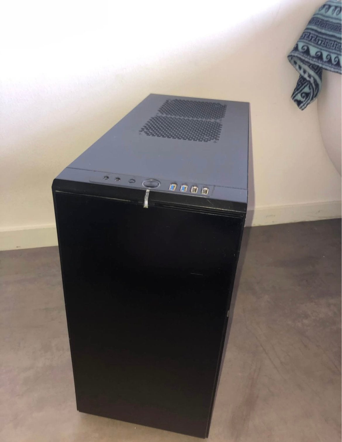 Game pc rtx 2060 super 8gb, Ophalen of Verzenden, Zo goed als nieuw, SSD