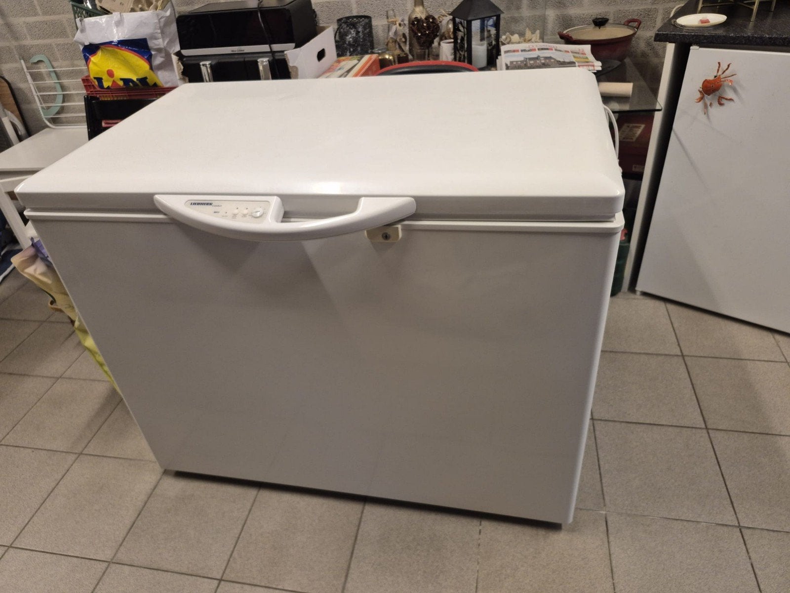 Zeer nette Liebherr diepvrieskist 245L - Comfort model, Witgoed en Apparatuur, Vriezers en Diepvrieskisten, Vrieskist, Gebruikt