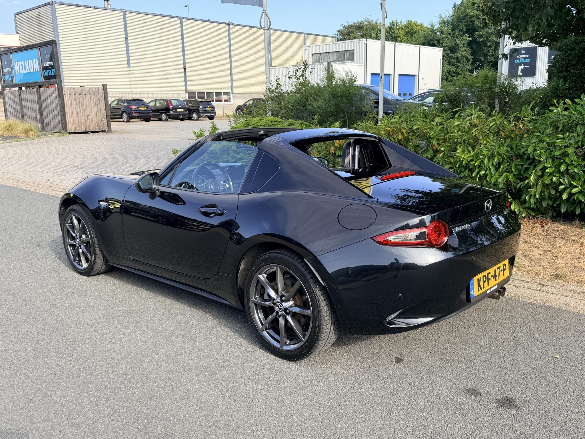 Mazda MX-5 RF 2.0 SkyActiv-G 184PK GT-M Automaat•Leder, Automaat, 1998 cc, Achterwielaandrijving, Gebruikt