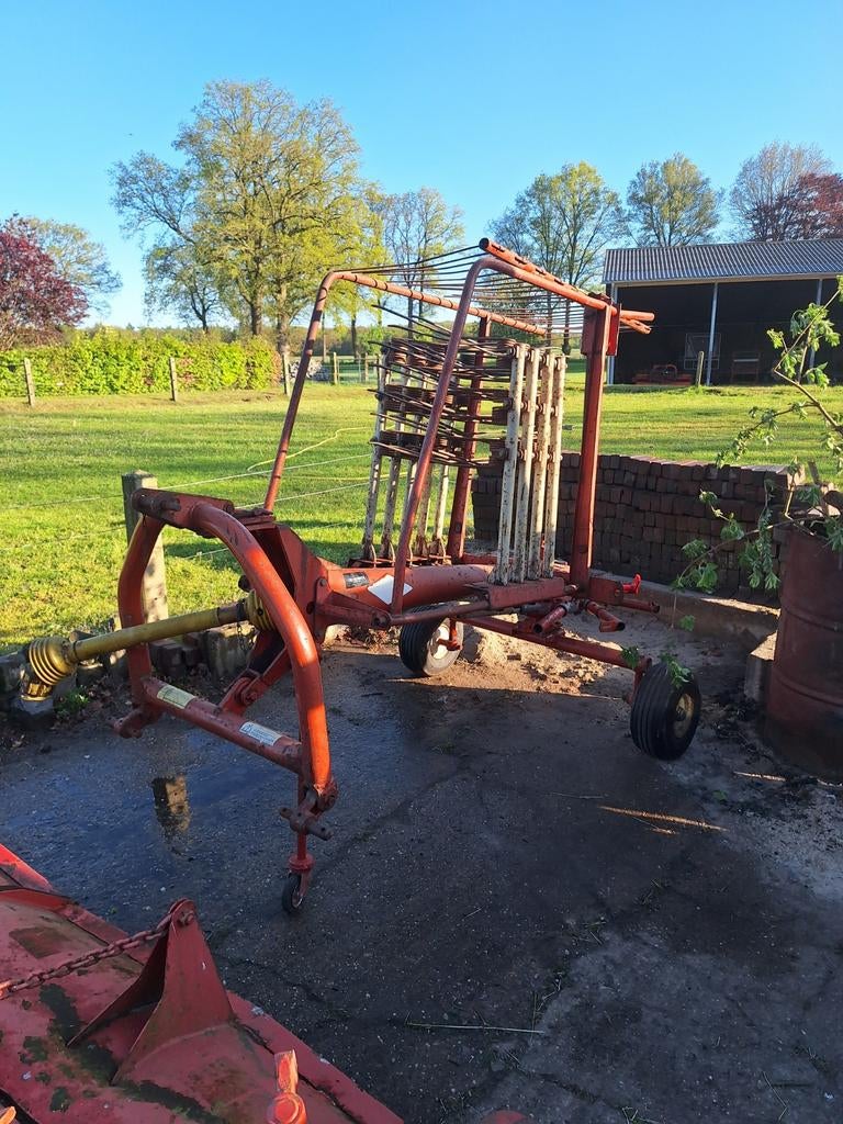 Kuhn cirkelhark / zwadhark, Ophalen