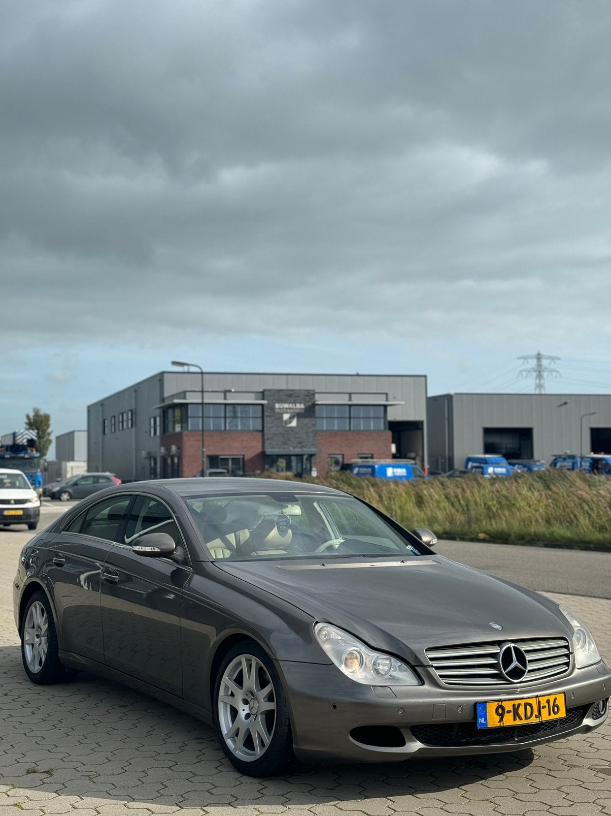 Mercedes-Benz CLS 3.5 Cls350 AUT 2005 Grijs, Ophalen, Mercedes-Benz, Bumper
