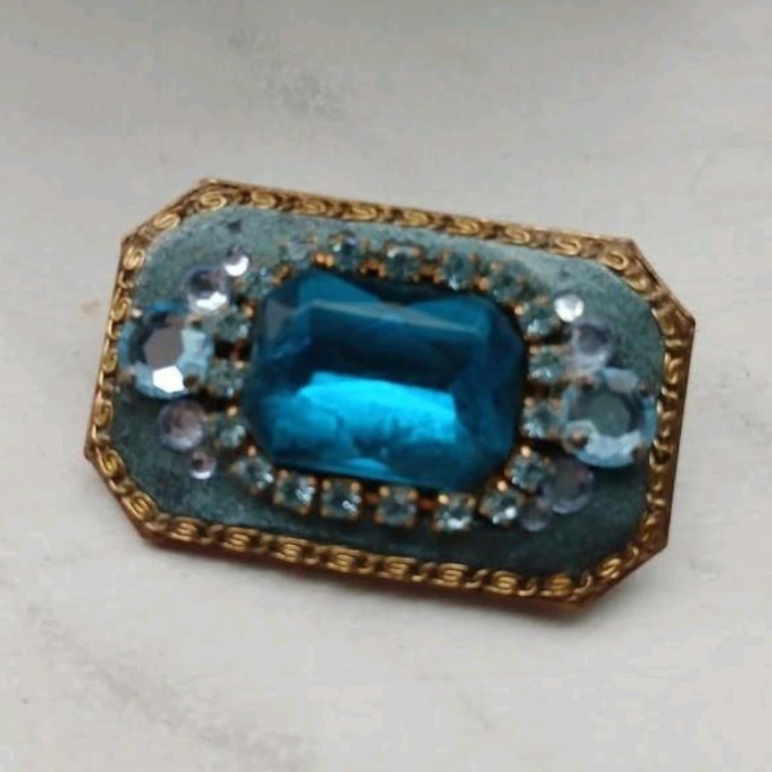 Vintage broche, Sieraden, Tassen en Uiterlijk, Ophalen of Verzenden, Zo goed als nieuw, Overige materialen
