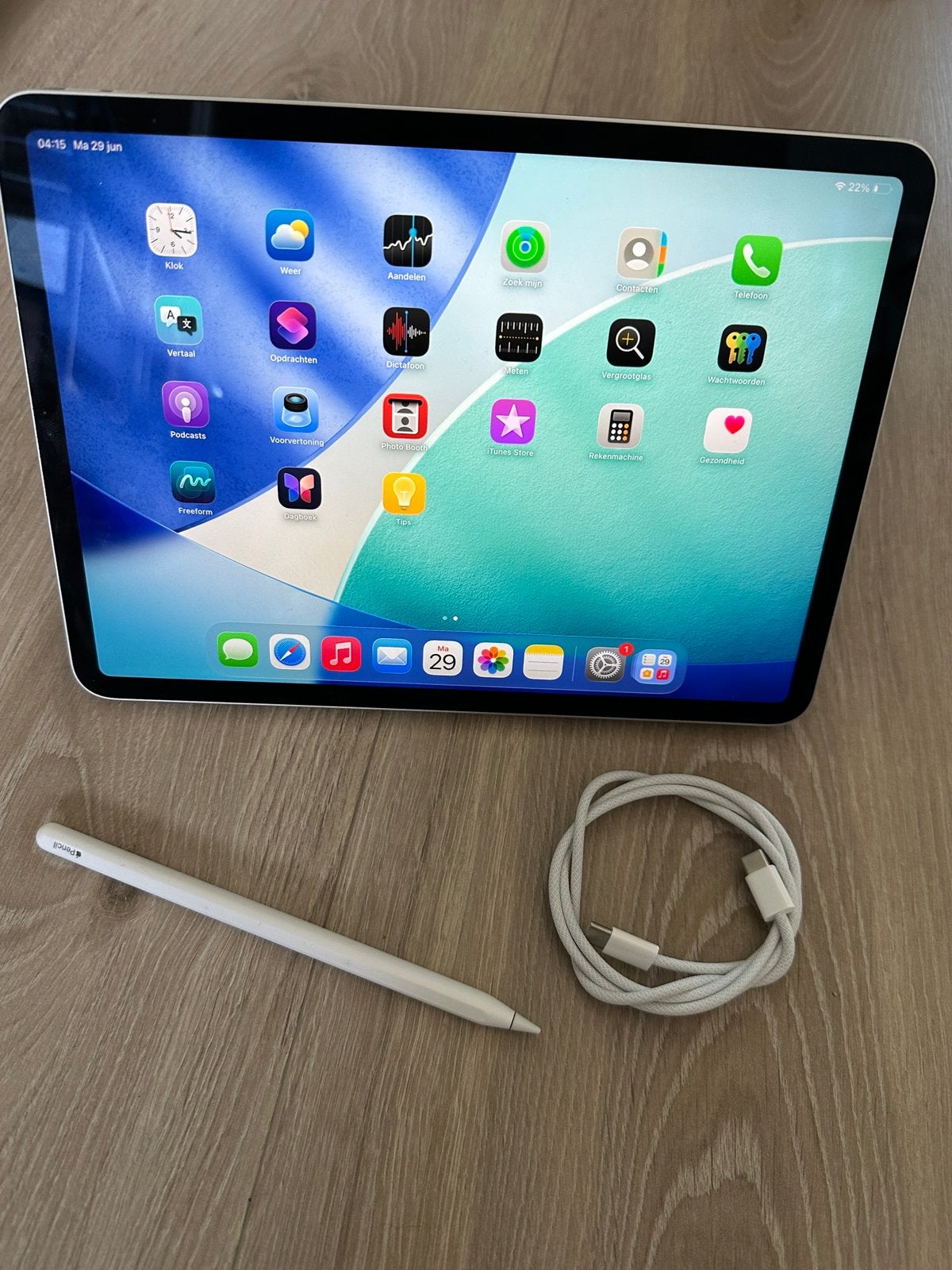 Ipad pro 11 inch 4e generatie, inclusief apple pencil, Gebruikt, Apple iPad, 11 inch, Ophalen of Verzenden