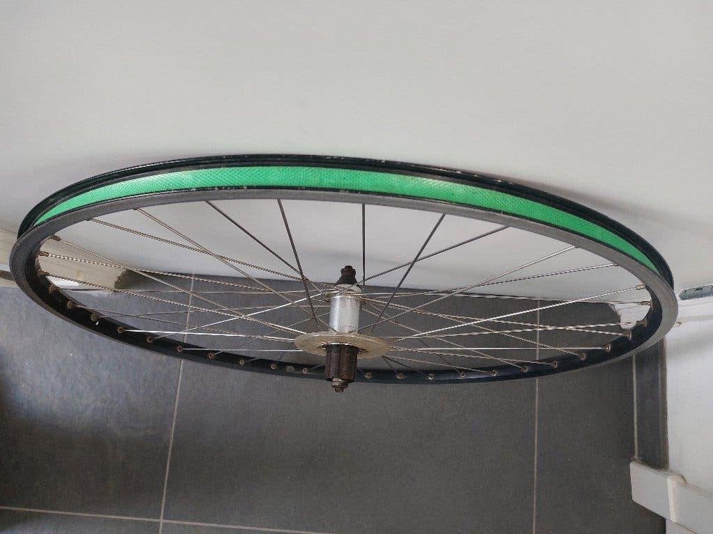 Achterwiel fietswiel 28 inch - voorwiel 28 inch uitvalnaaf, Ophalen of Verzenden, Gebruikt, Toerfiets, Wiel