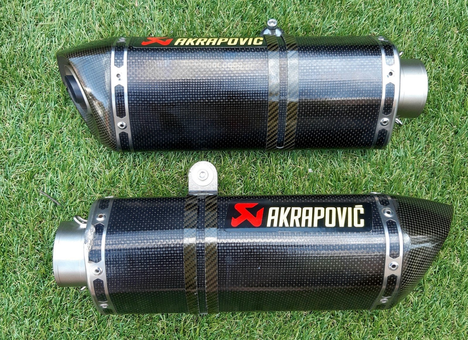 Set originele Akrapovic dempers carbon, Ophalen of Verzenden, Gebruikt