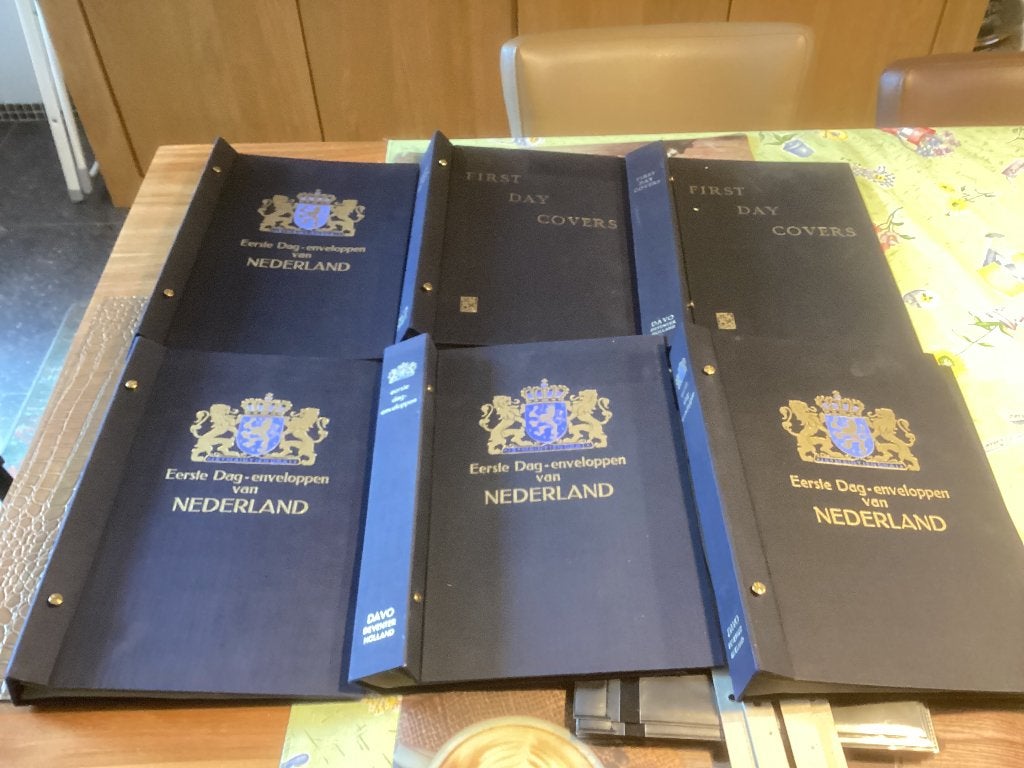 Gebruikte lege Davo albums voor Fdc zonder de plastic bladen, Ophalen of Verzenden, Verzamelalbum