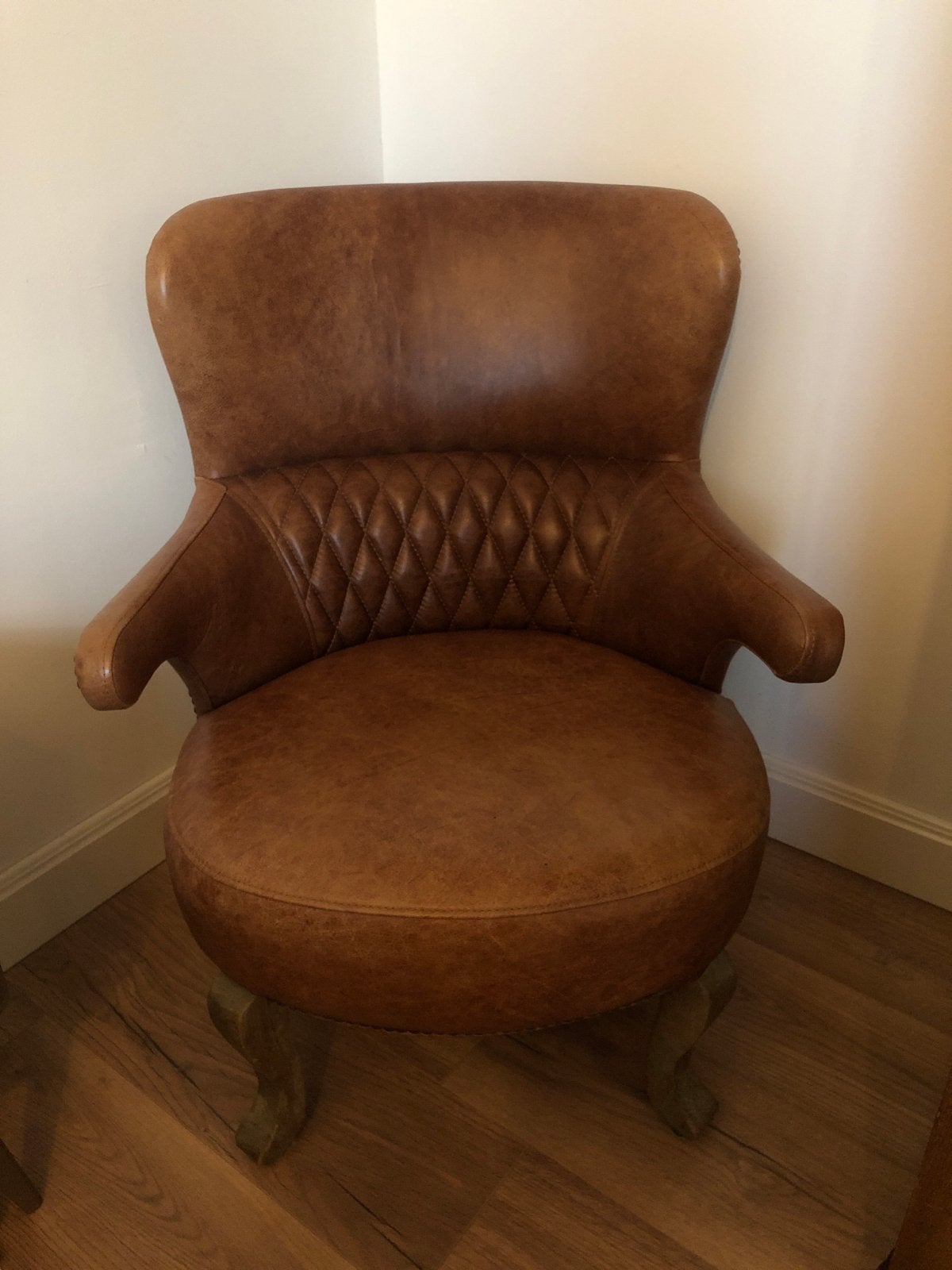Leren fauteuil met studs en ruitpatroon Lifestyle, Huis en Inrichting, Ophalen, Gebruikt, Bruin, Leer