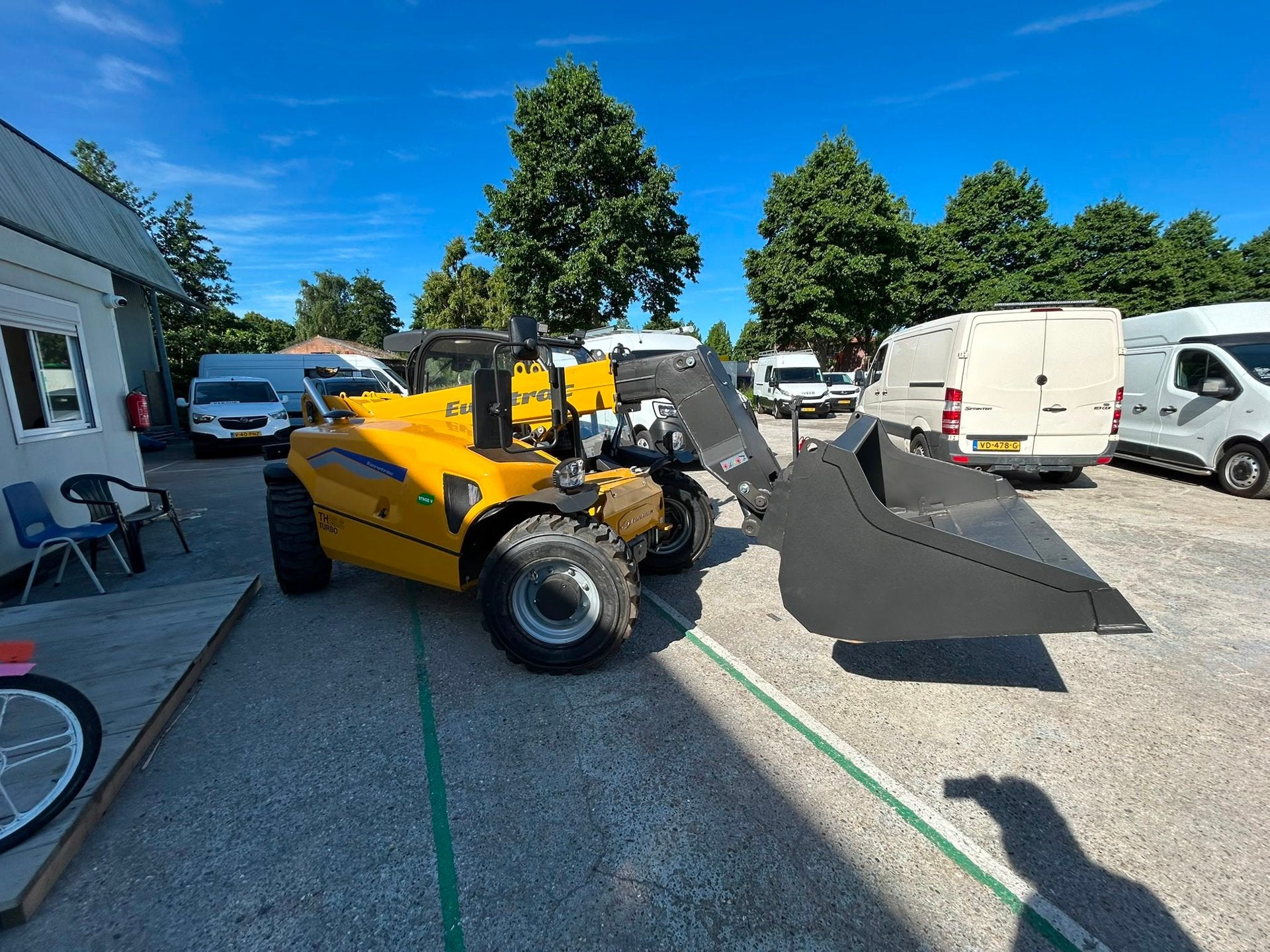 Eurotrac Verreiker th25.6 2.5 tons diesel kubota v3307 4 cil, Auto's, Overige Auto's, Automaat, Gebruikt, Overige carrosserieën