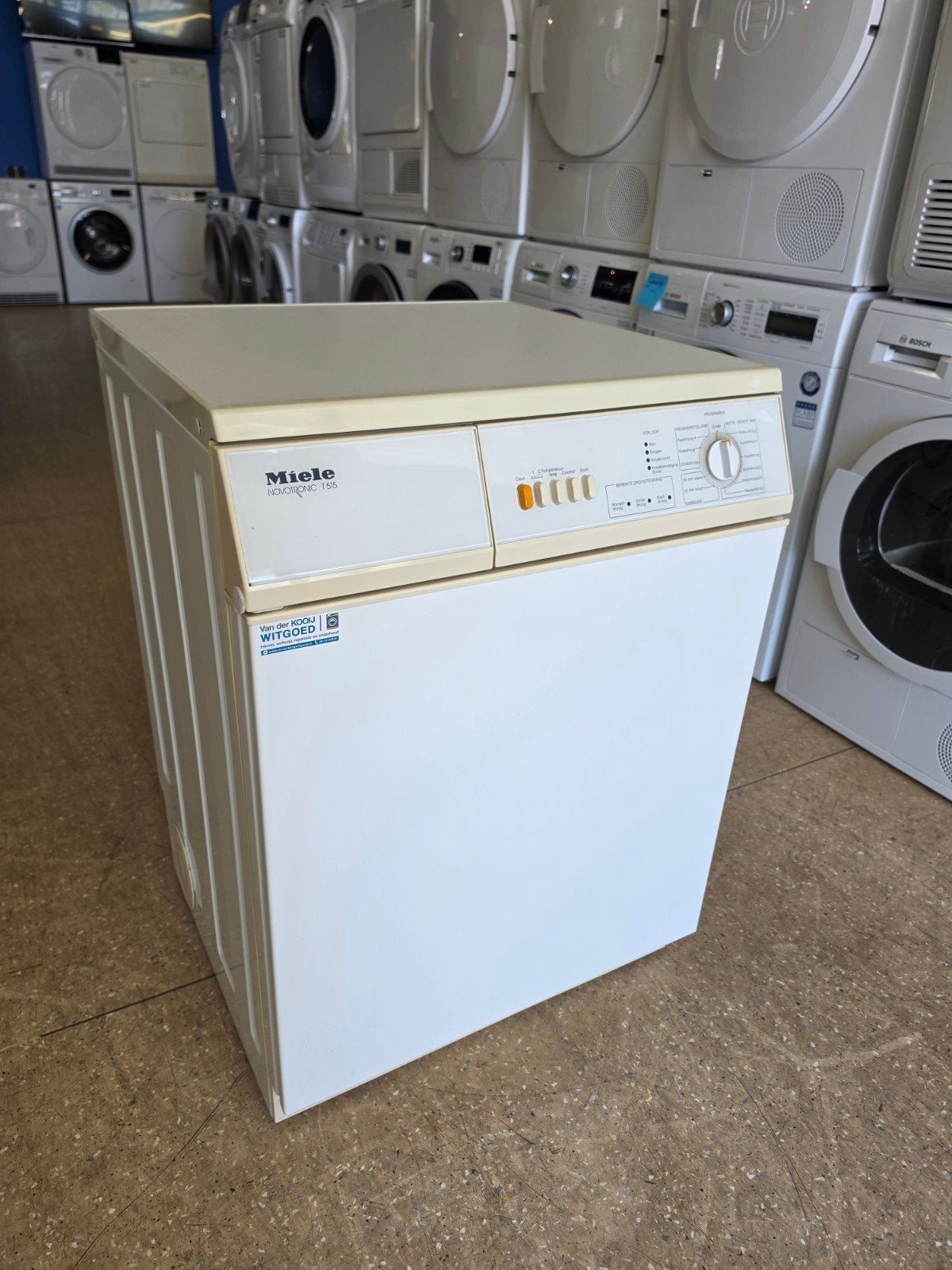 Degelijke Miele Novotronic afvoerdroger | 6 kilo | Zo mee!🔥, Jirnsum, 6 tot 8 kg, Gebruikt, Luchtafvoer