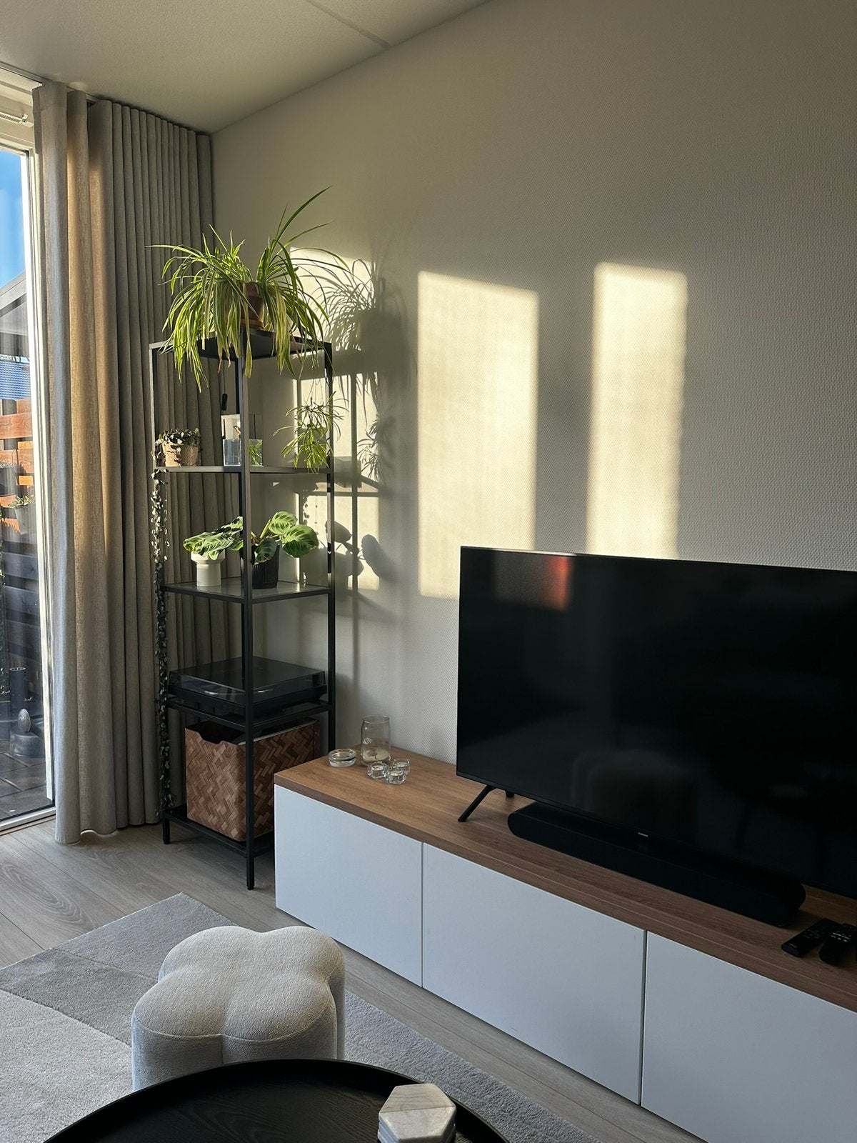 Meubelpaneel 240 cm voor een besta kast IKEA, Ophalen, Zo goed als nieuw