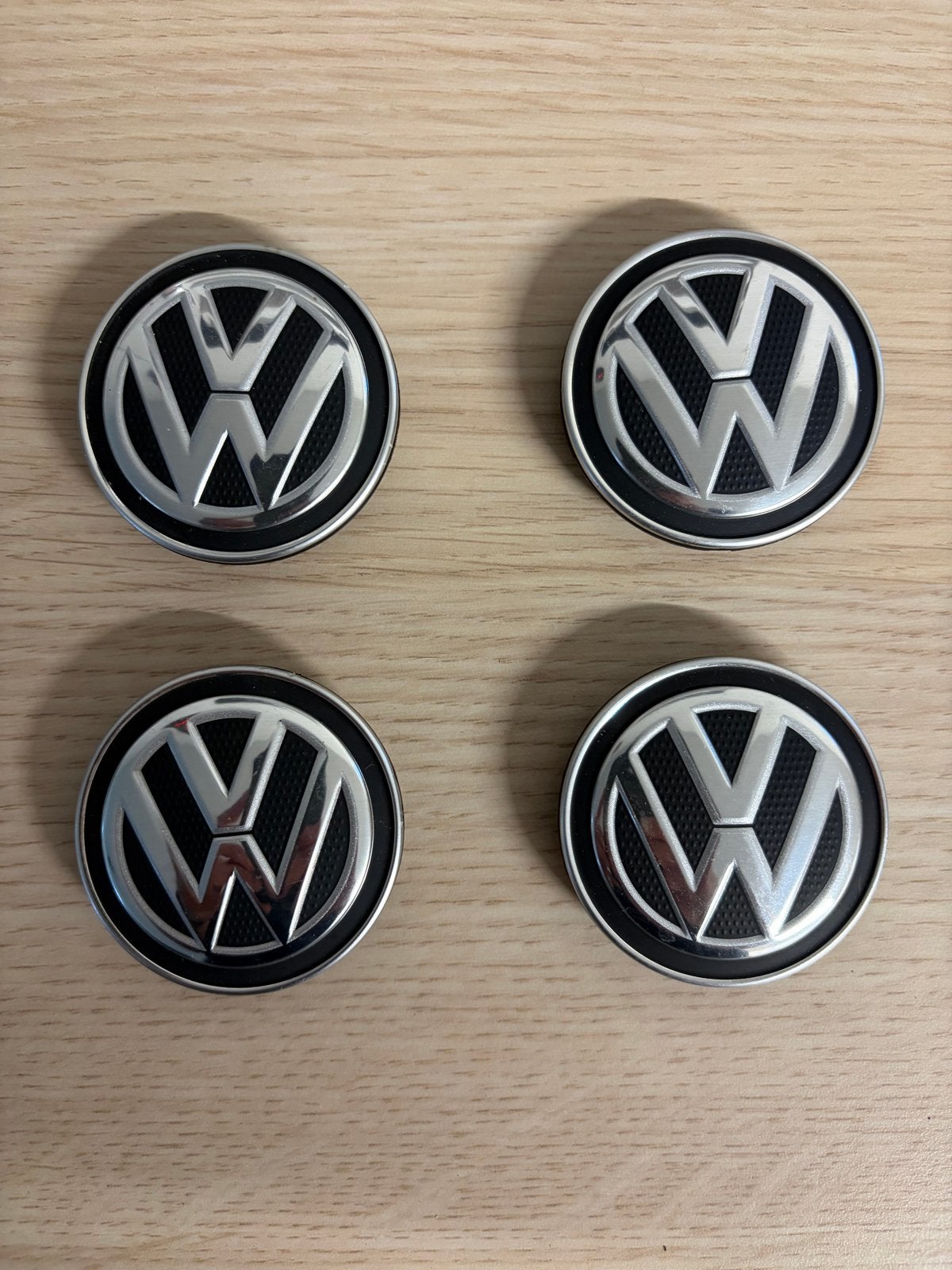 Set van 4 Volkswagen naafdoppen/wieldoppen polo, Ophalen of Verzenden, Gebruikt