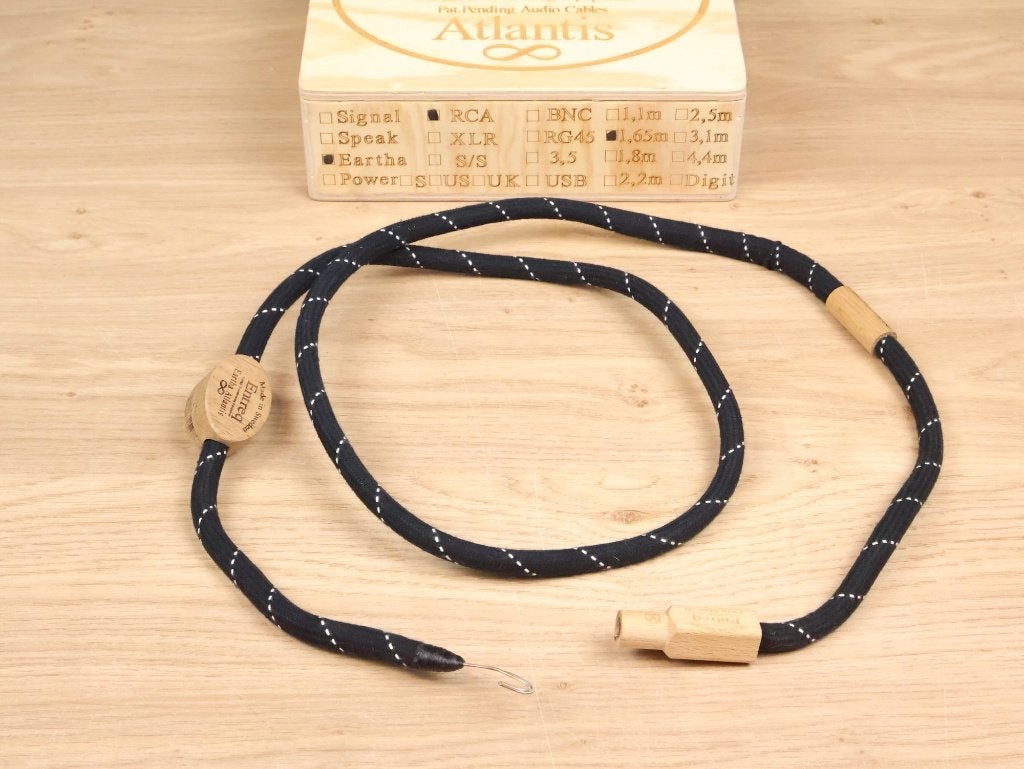 Entreq Eartha Atlantis Infinity SII grounding cable RCA, Ophalen of Verzenden, Zo goed als nieuw, Minder dan 2 meter, Interlink-kabel