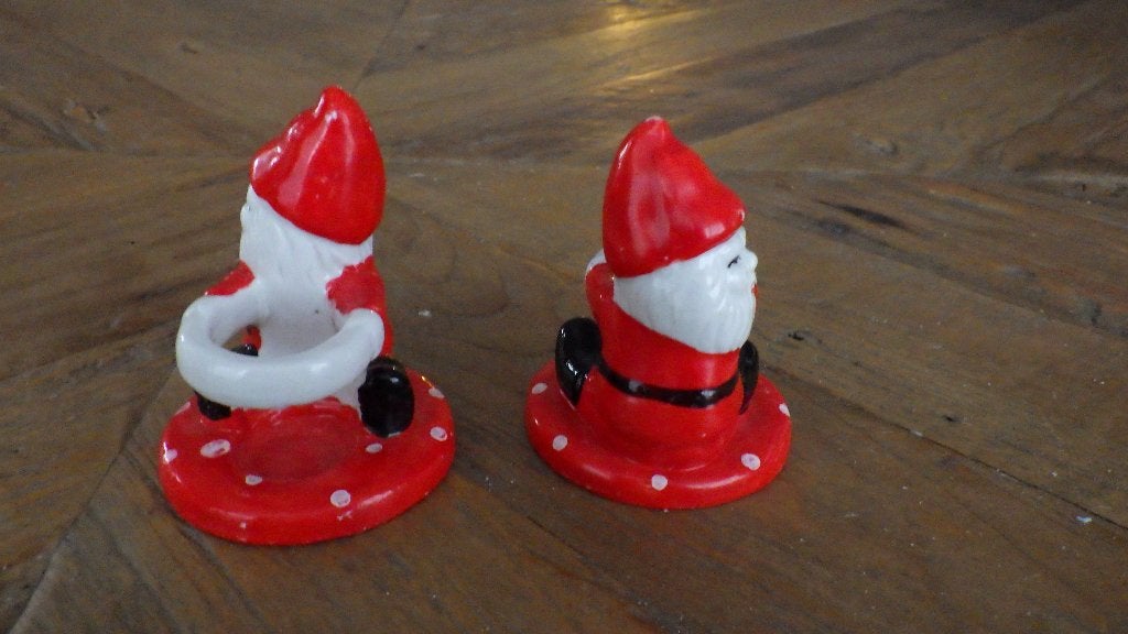 kaarsenstandaards in de vorm van een kerstman (keramiek), Diversen, Kerst, Ophalen of Verzenden, Gebruikt