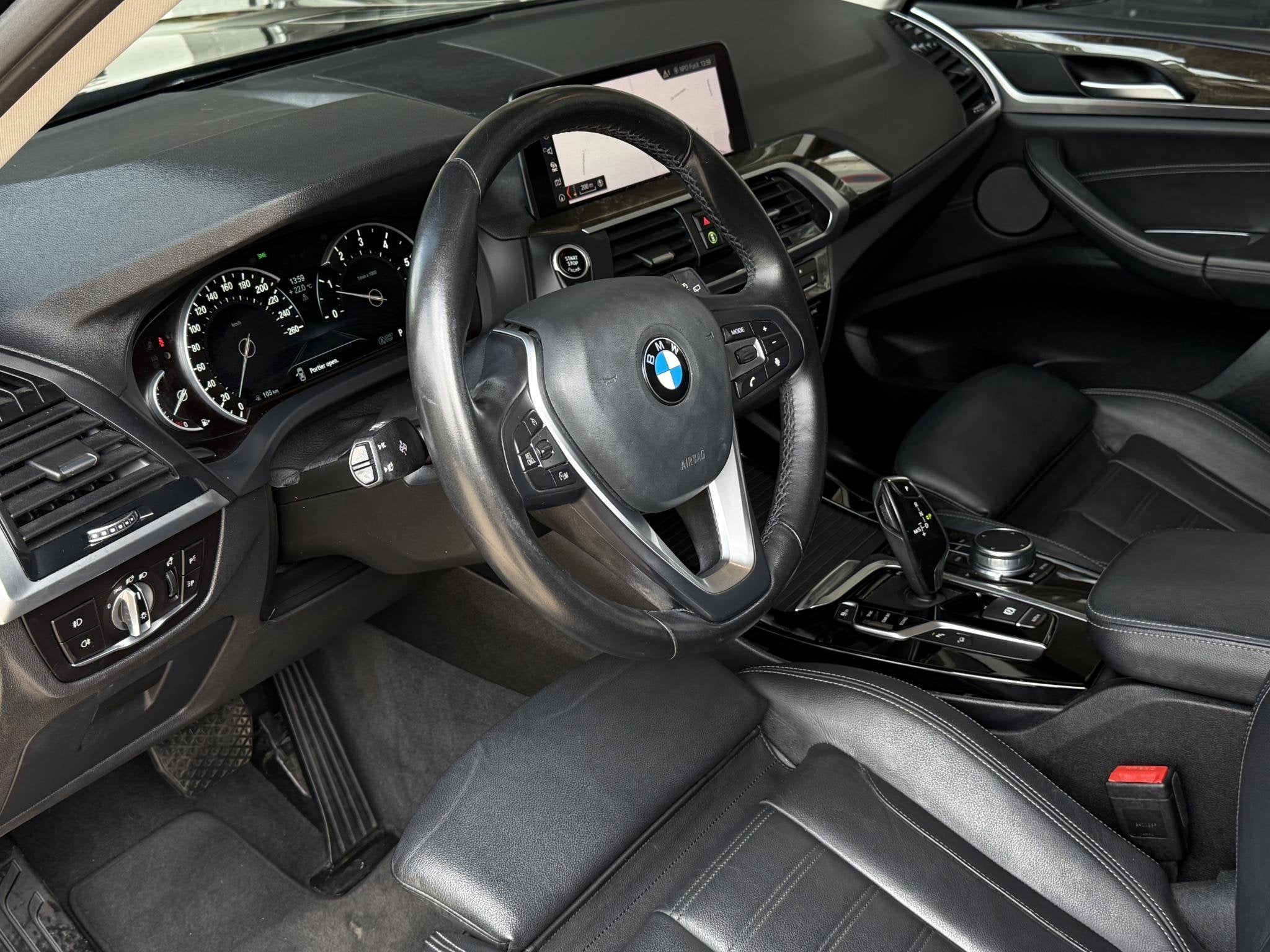 BMW X3 xDrive20i X LINE | PANORMA | HARMAN KARDON | SPORTSTO, Auto's, Automaat, 1998 cc, Gebruikt, 4 cilinders