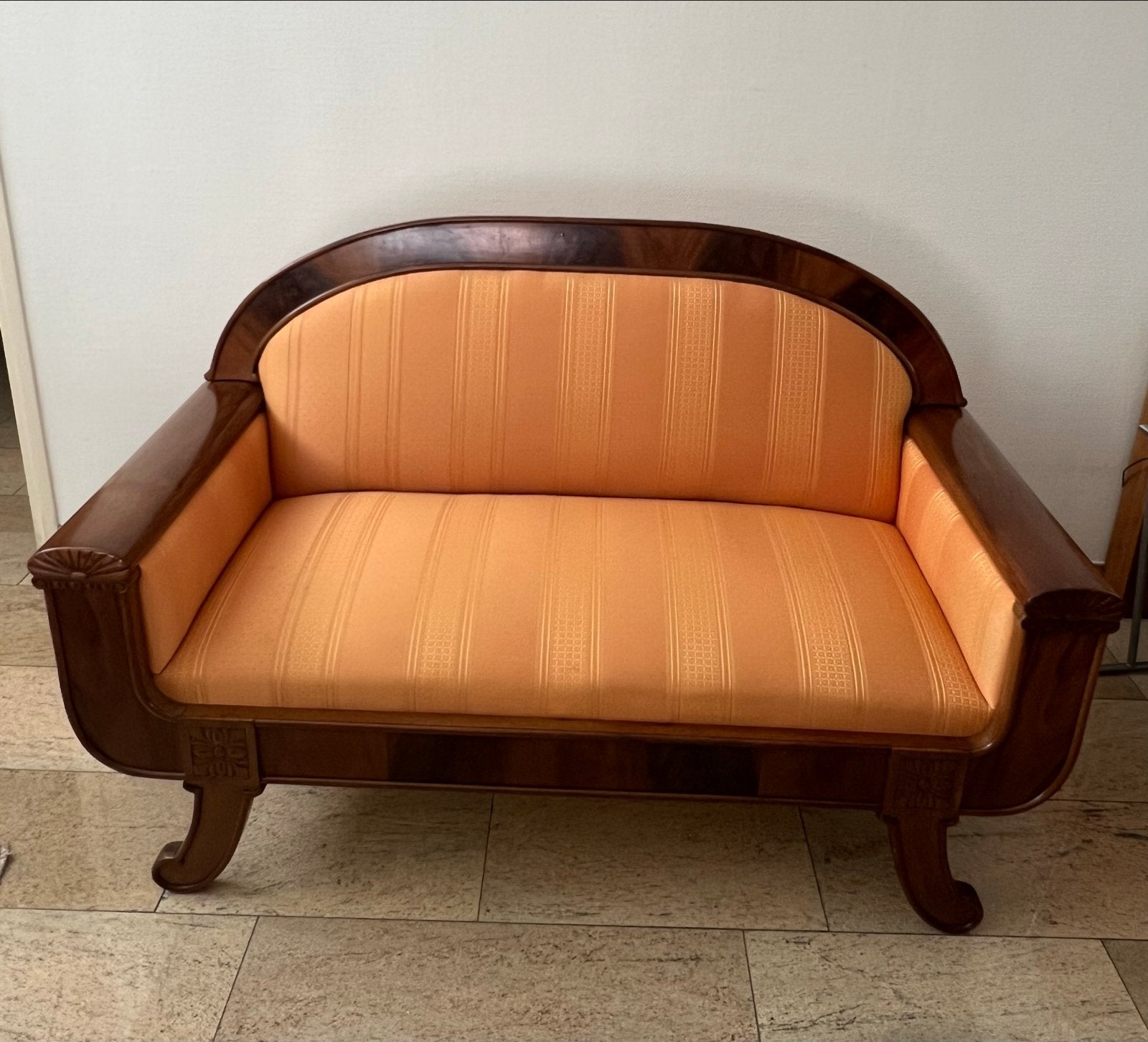 Antieke Biedermeier Sofa - Mahoniehout en nieuwe Bekleding, Antiek en Kunst, Antiek | Meubels | Stoelen en Banken, Ophalen