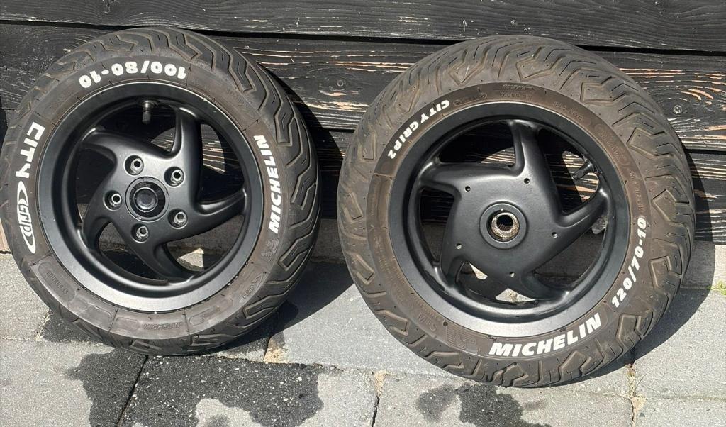 SP98 Velgen Set met Michelin Banden, Fietsen en Brommers, Ophalen of Verzenden, Zo goed als nieuw, Overige typen, Piaggio