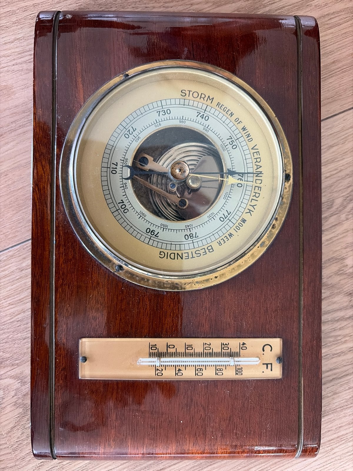 Vintage Barometer en Thermometer - Hout - Jaren '50, Audio, Tv en Foto, Weerstations en Barometers, Ophalen, Gebruikt, Barometer