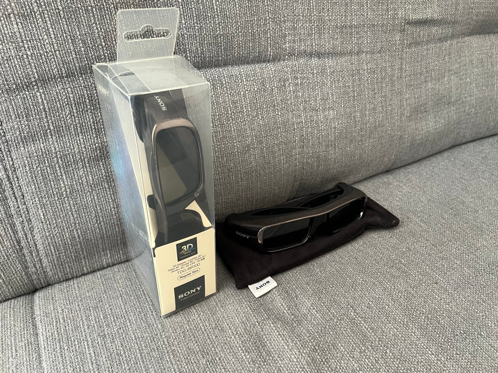 2x Sony 3D brillen (TDG-BR100) - Nieuw en Zo goed als nieuw, Ophalen of Verzenden, Nieuw, VR-bril, Overige platformen