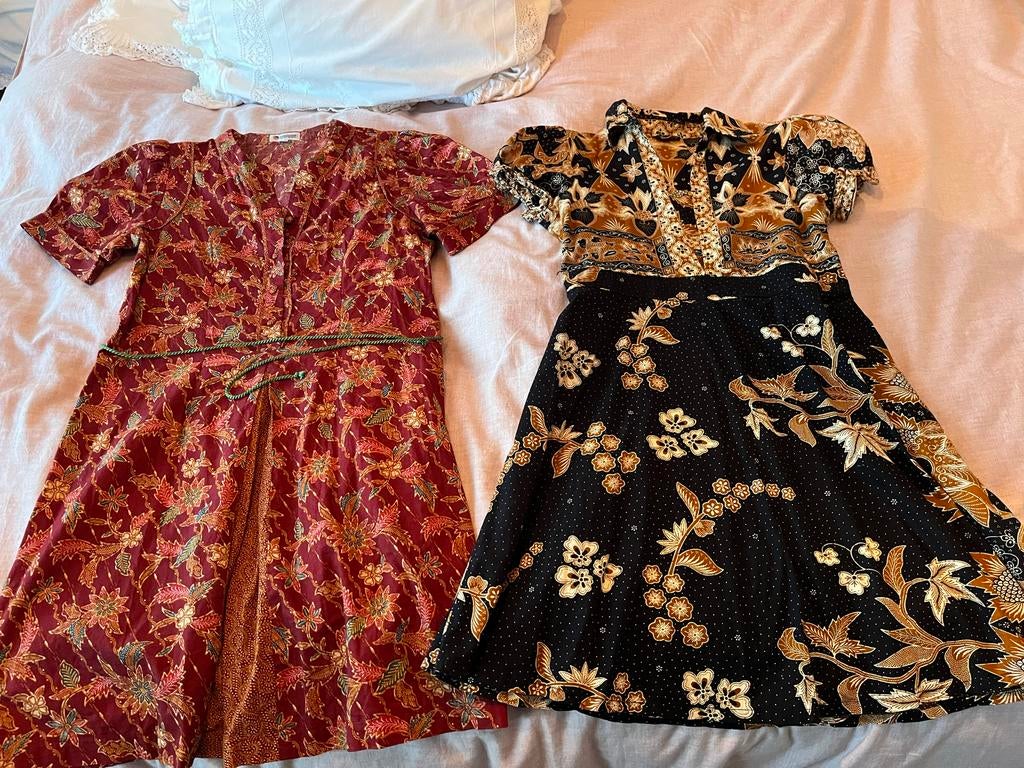 Indonesische katoenen batik jurkjes maat 36 S, Ophalen of Verzenden, Zo goed als nieuw, Knielengte, Maat 36 (S)