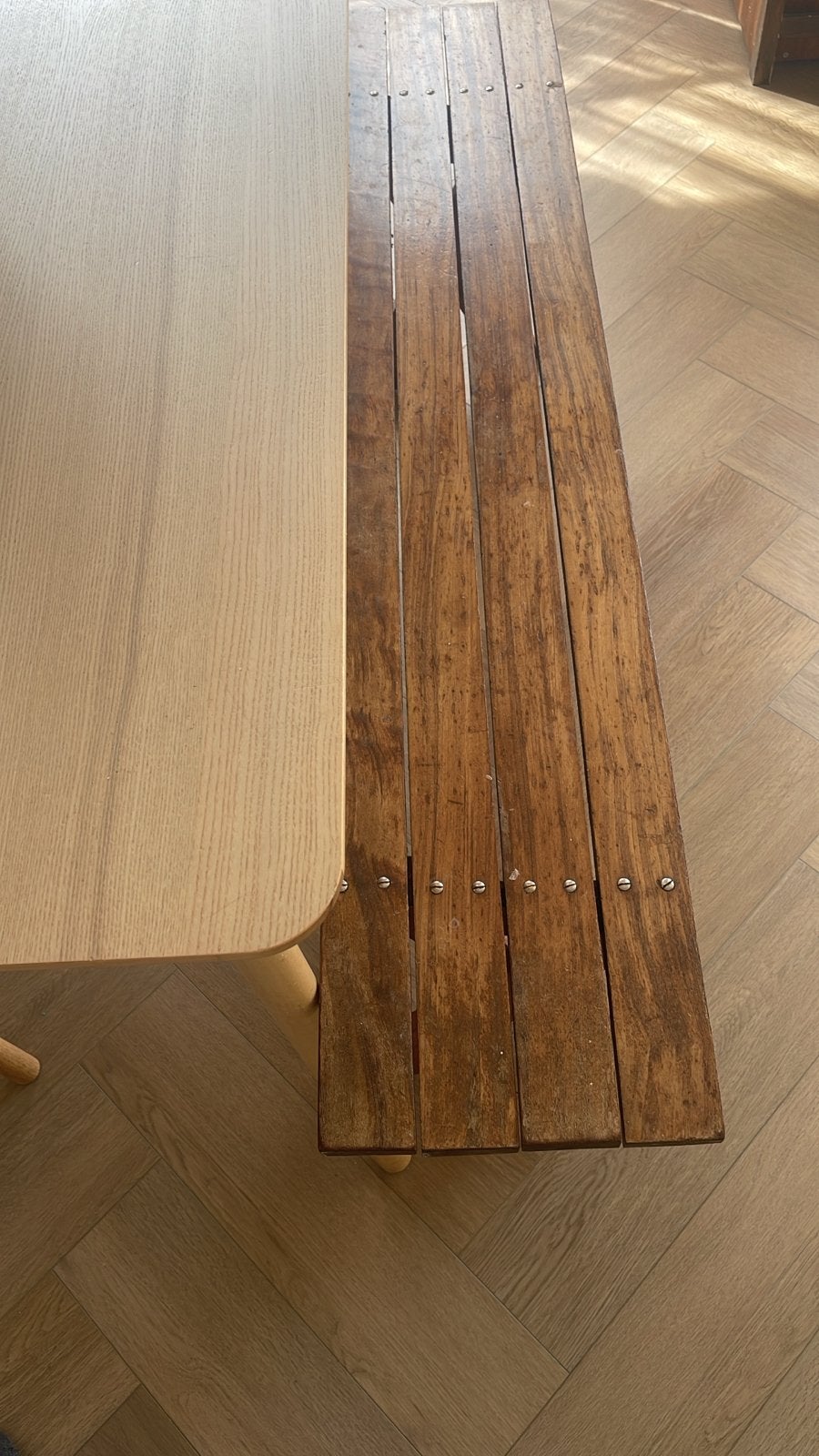 Massief houten vintage bankje, donker gebeitst, Ophalen, Gebruikt, Minder dan 75 cm, 150 tot 200 cm
