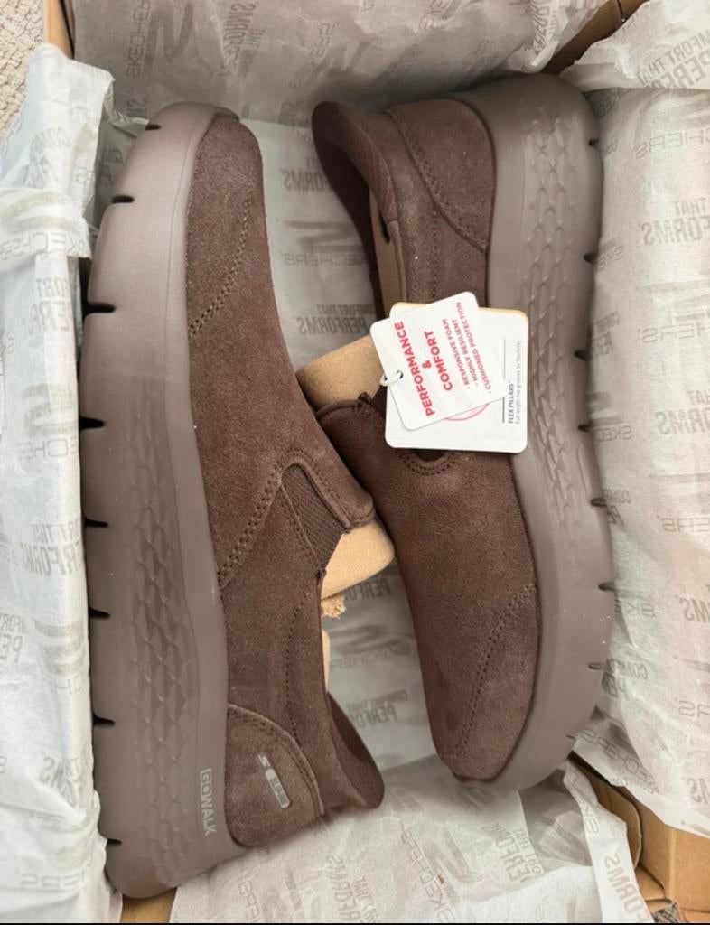 Skechers Slip-ins Go Walk Flex Rue suède chocolade mt 39 NIE, Bruin, Instappers, Nieuw, Ophalen of Verzenden