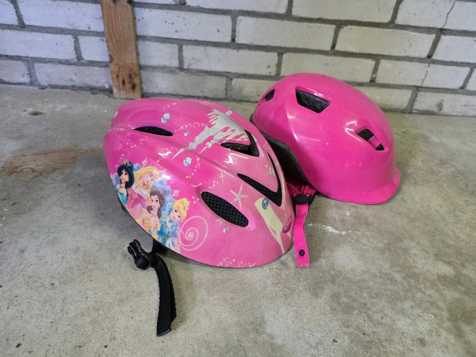 2 Roze Fietshelmen voor Kinderen - Disney Prinsessen & Effen, Ophalen, Gebruikt, Meisje, Overige maten