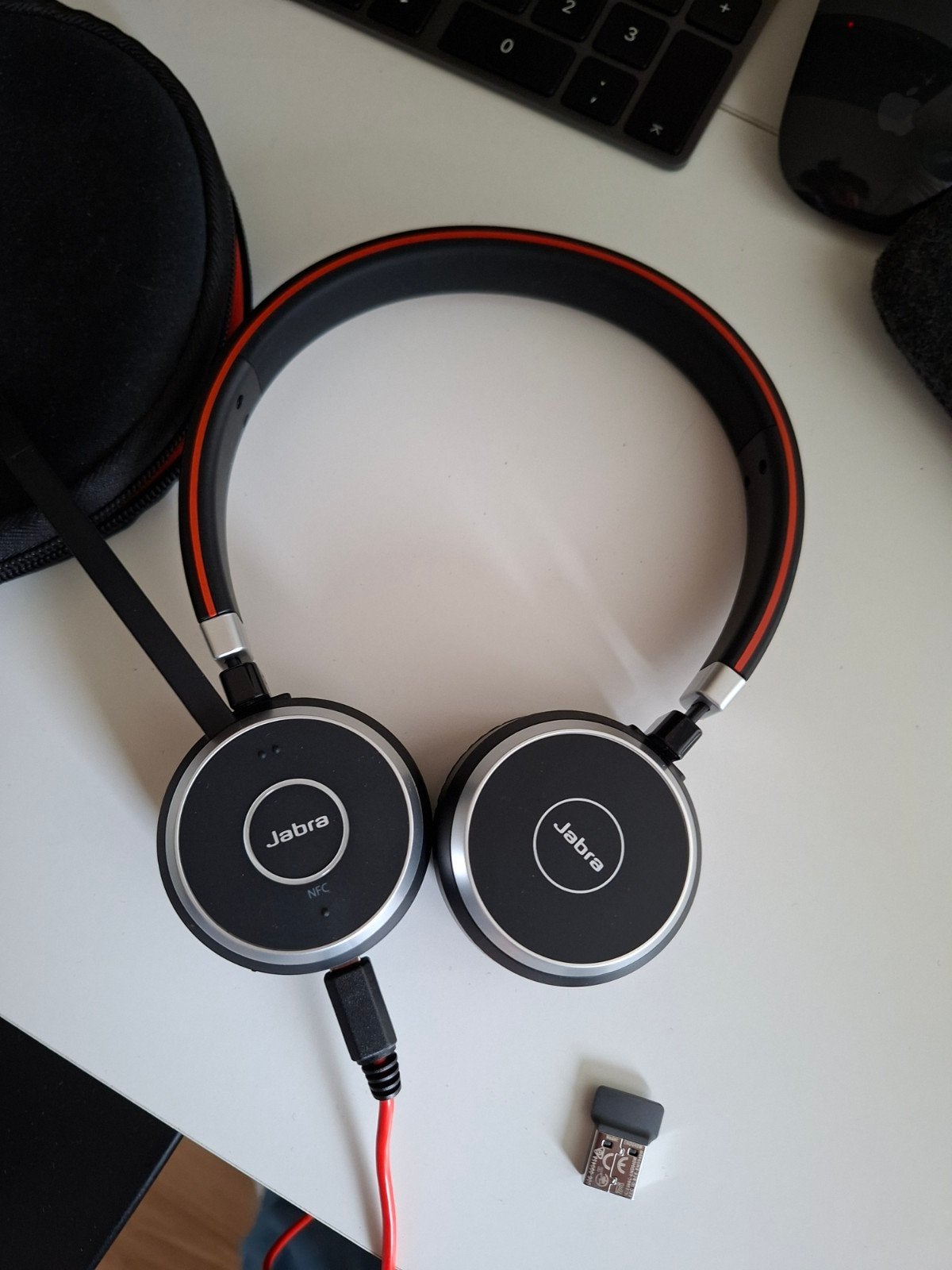 Jabra Evolve 65 Stereo Headset met Bluetooth en kabel, On-ear, Ophalen of Verzenden, Jabra, Zwart