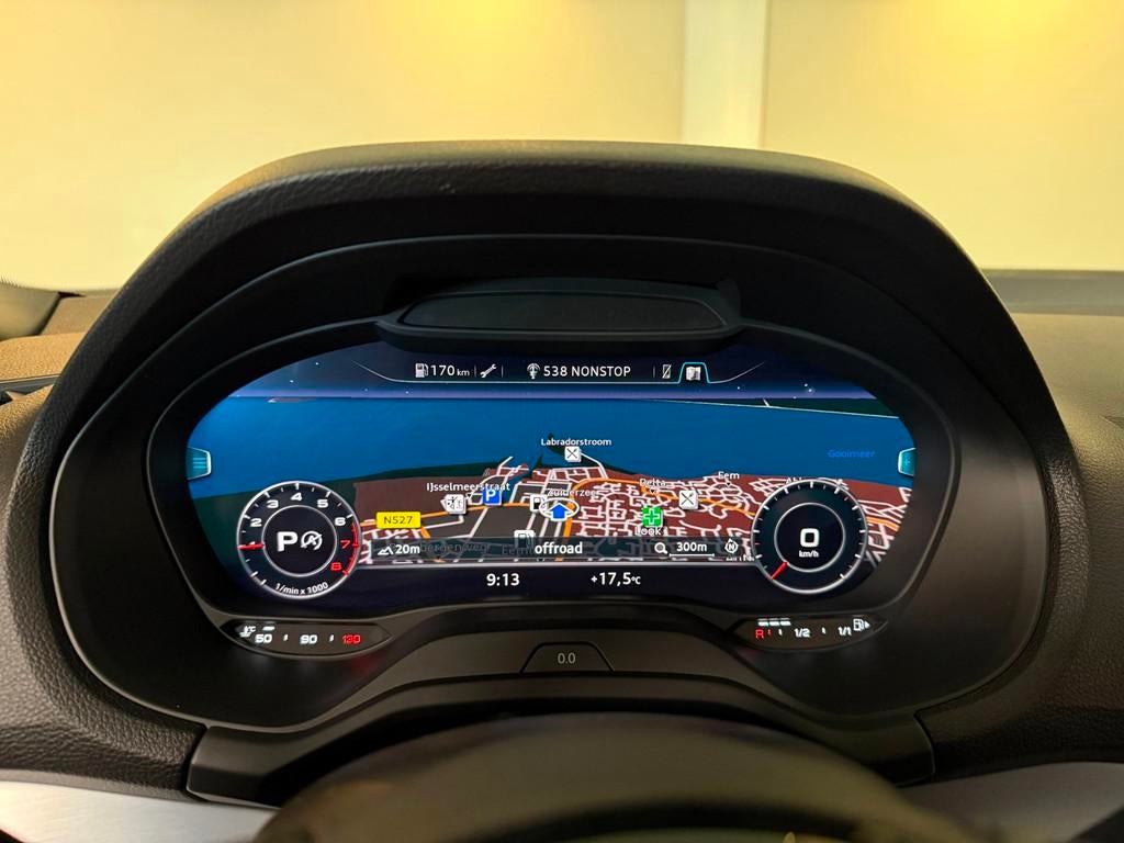 Audi Q2 35 TFSI S Edition *Automaat* Carplay|Leer|Stoelverw., Auto's, Audi, 4 cilinders, 150 pk, Leder, Bedrijf