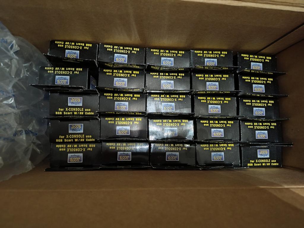 25 scart kabels voor de originele Xbox, nieuw in verpakking, Ophalen of Verzenden, Nieuw, Voeding of Kabel, Xbox Original